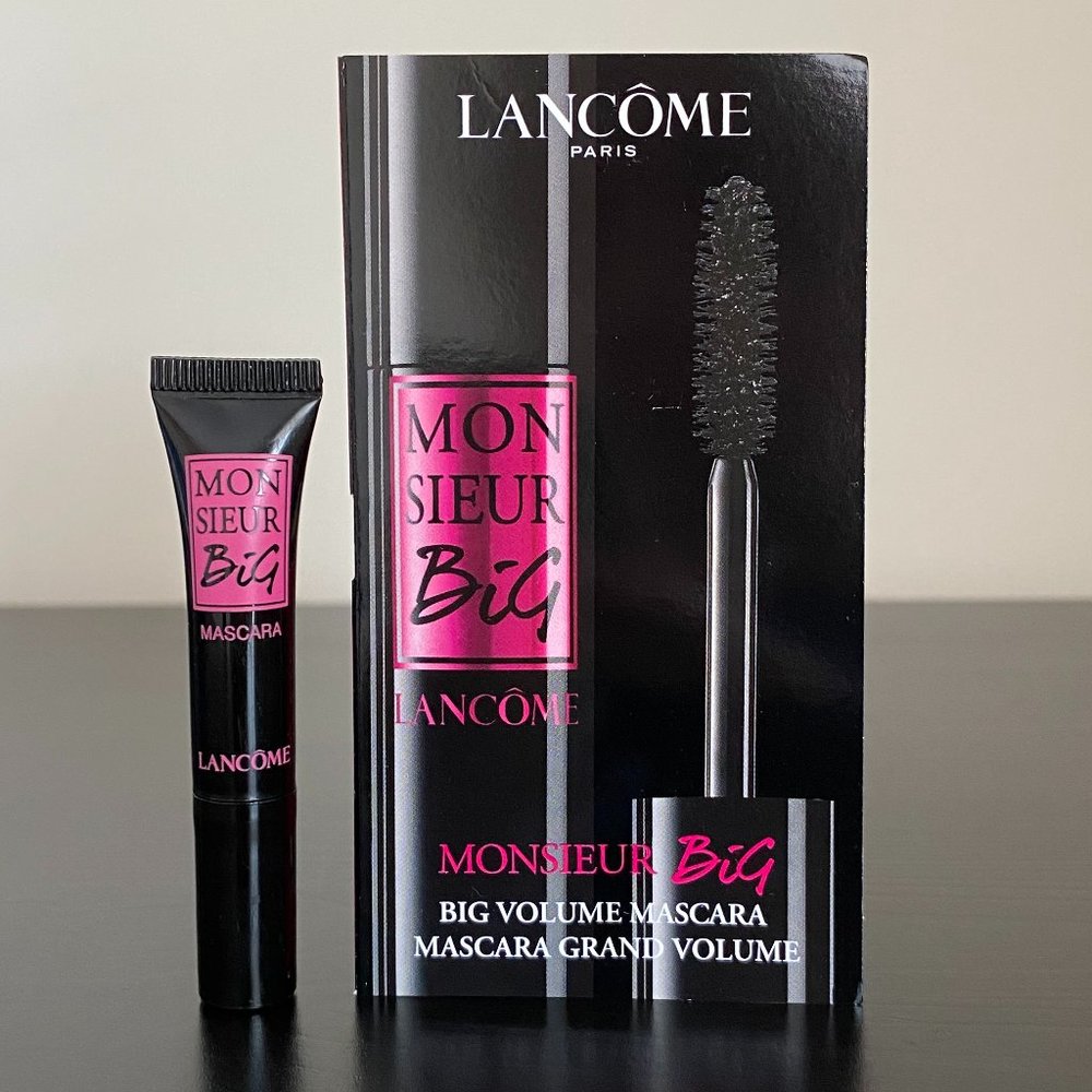 Lancome Monsieur Big mini mascara in Black